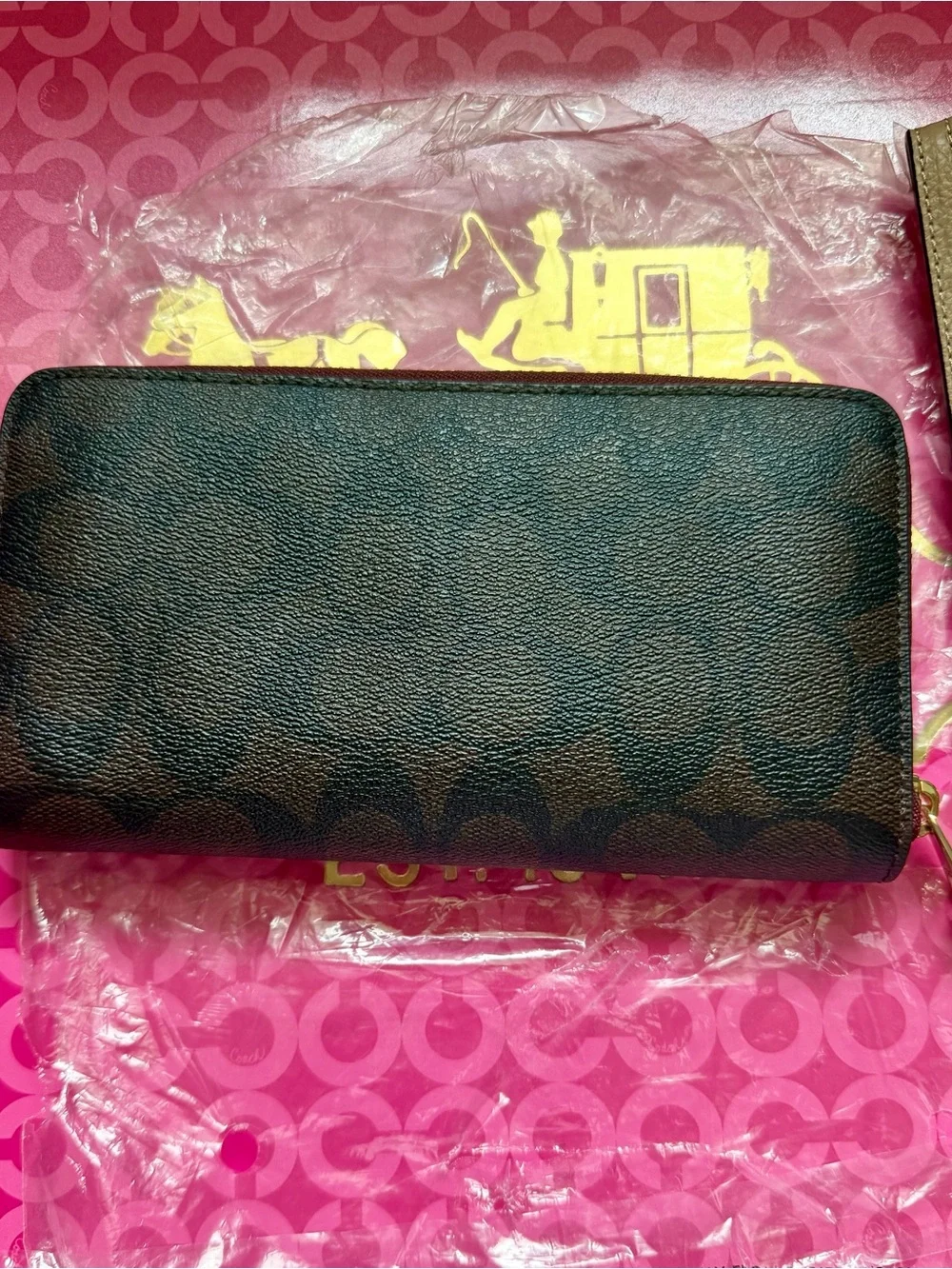 Coach Black Signature Logo Zip Wallet Wristlet